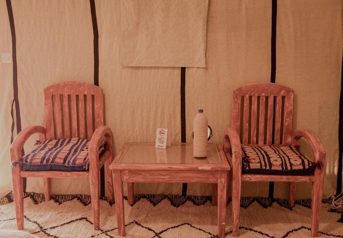 Merzouga Glossy Camp Bagian luar foto