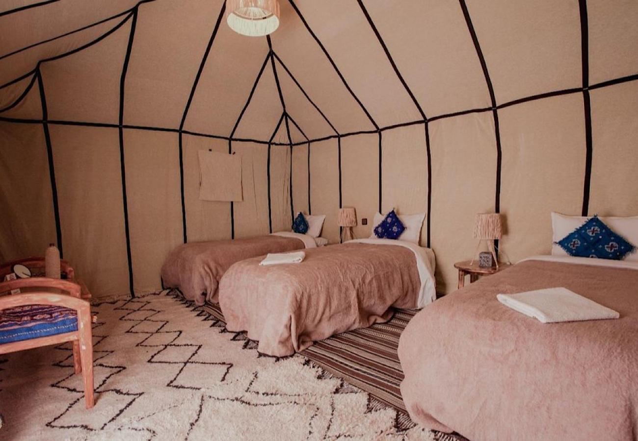 Merzouga Glossy Camp Bagian luar foto